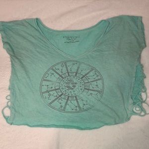 Cute Aeropostale crop top 🤩